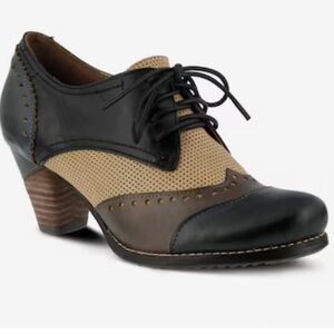 L’Artiste spring step oxford pump